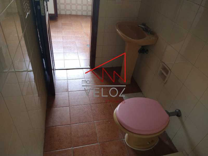 Apartamento à venda com 3 quartos, 180m² - Foto 11