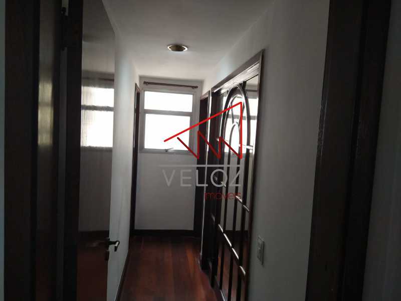 Apartamento à venda com 3 quartos, 180m² - Foto 24