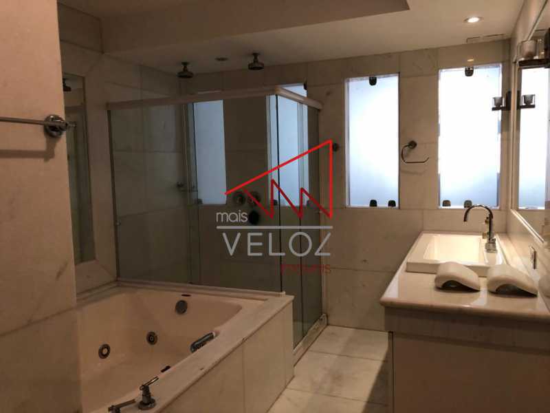 Apartamento à venda com 4 quartos, 280m² - Foto 19