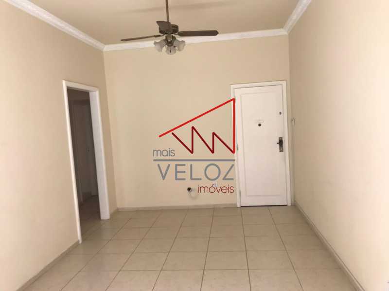 Apartamento à venda com 3 quartos, 88m² - Foto 1