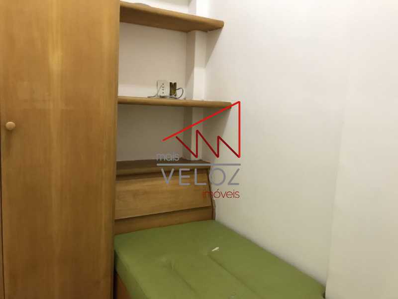 Apartamento à venda com 2 quartos, 77m² - Foto 18