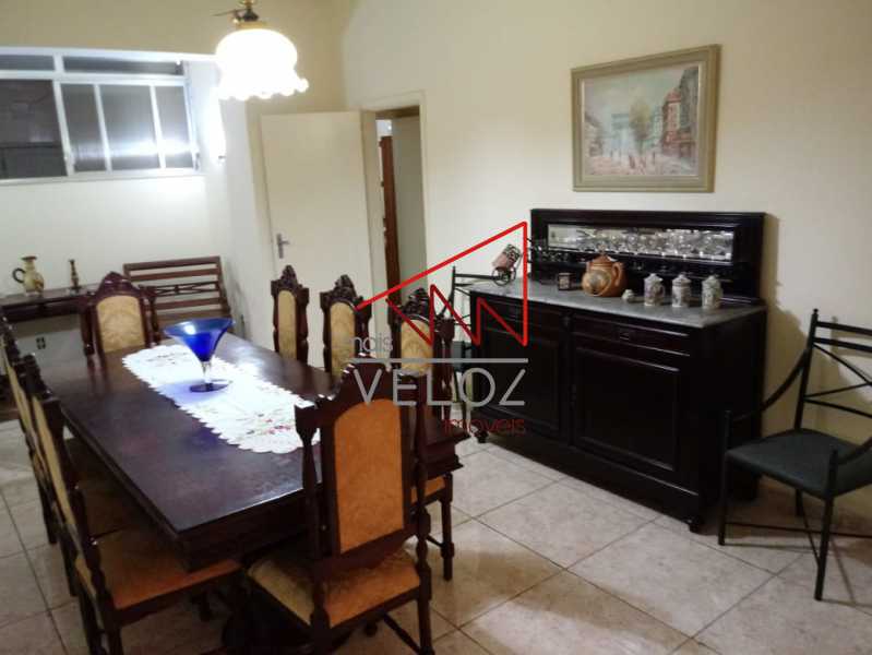 Apartamento à venda com 4 quartos, 170m² - Foto 3