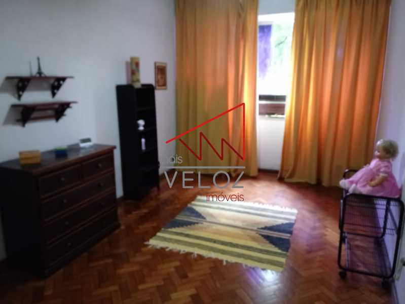 Apartamento à venda com 4 quartos, 170m² - Foto 6