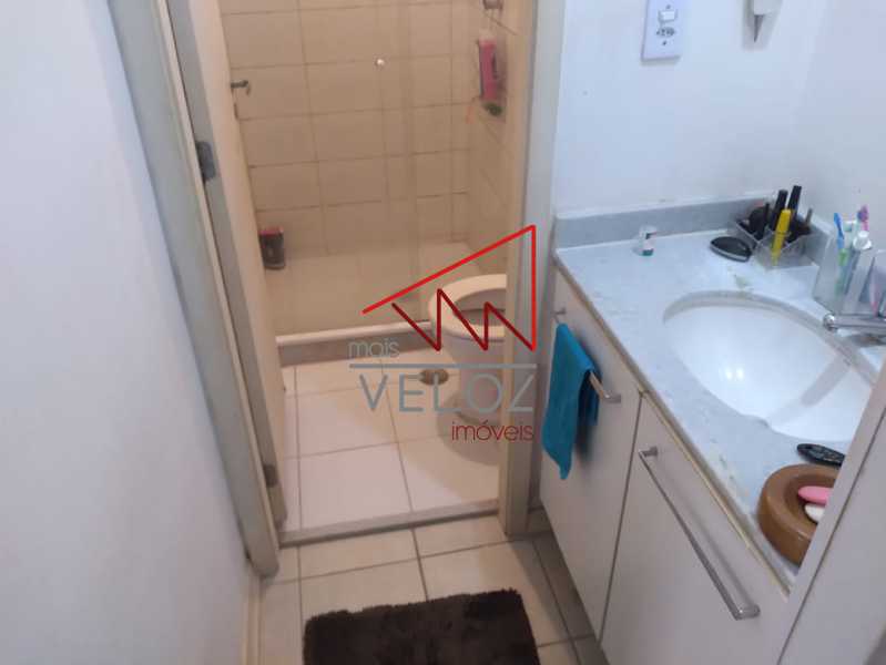 Apartamento à venda com 2 quartos, 61m² - Foto 12