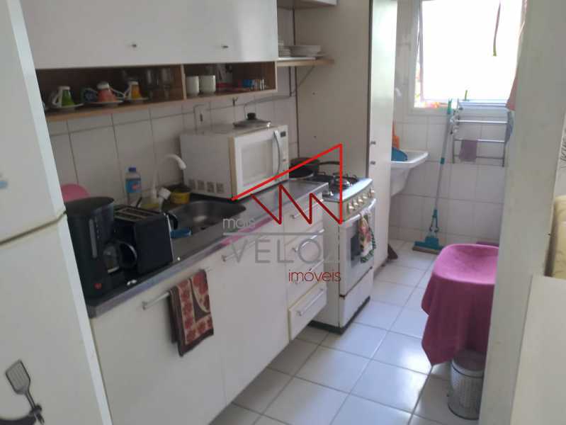 Apartamento à venda com 2 quartos, 61m² - Foto 13