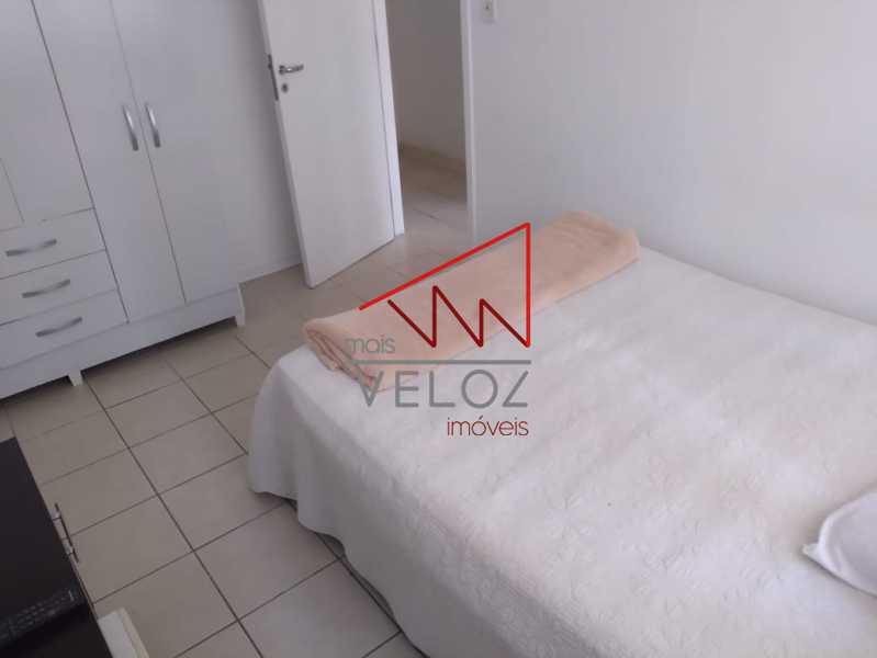 Apartamento à venda com 2 quartos, 61m² - Foto 17