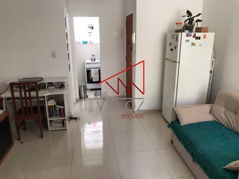 Apartamento à venda com 1 quarto, 40m² - Foto 5