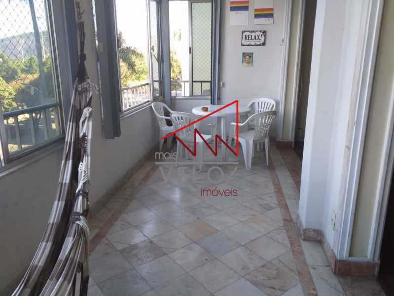 Apartamento à venda com 2 quartos, 148m² - Foto 4