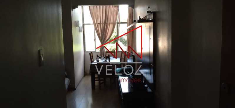 Apartamento à venda com 2 quartos, 84m² - Foto 1