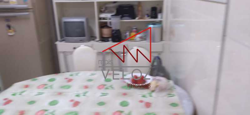 Apartamento à venda com 2 quartos, 84m² - Foto 17