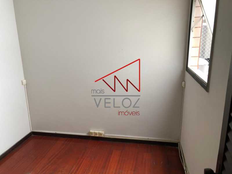 Apartamento à venda com 2 quartos, 92m² - Foto 9