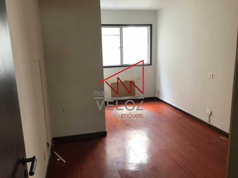 Apartamento à venda com 2 quartos, 92m² - Foto 13