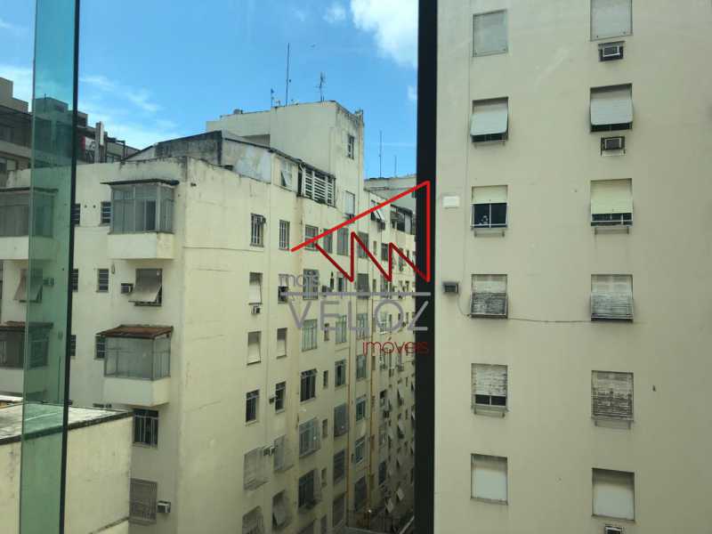 Apartamento à venda com 3 quartos, 136m² - Foto 3