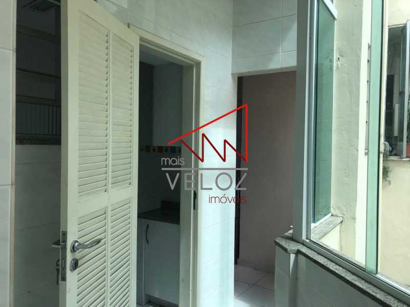 Apartamento à venda com 3 quartos, 136m² - Foto 28