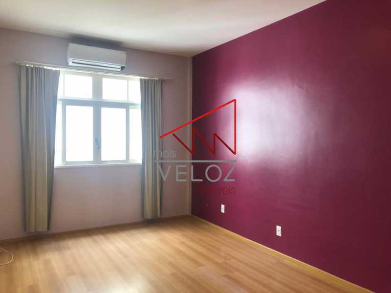 Apartamento à venda com 3 quartos, 136m² - Foto 7