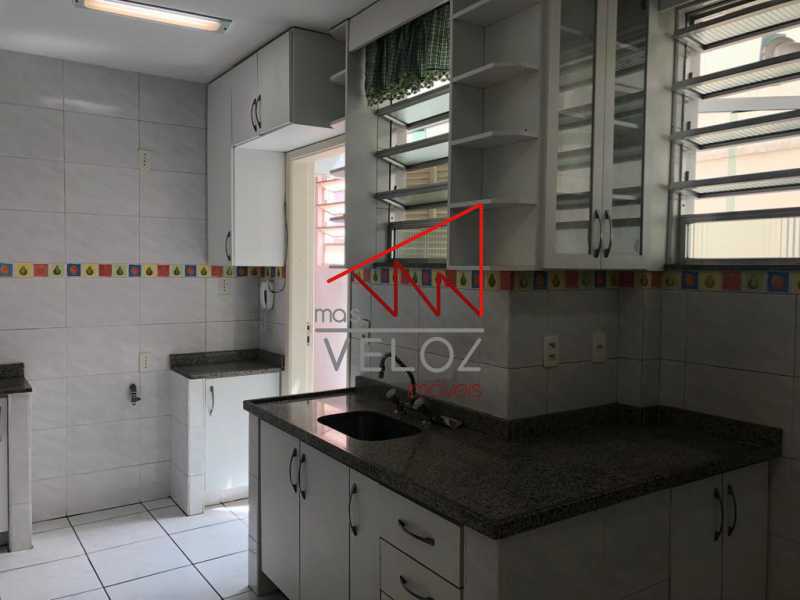 Apartamento à venda com 3 quartos, 136m² - Foto 26