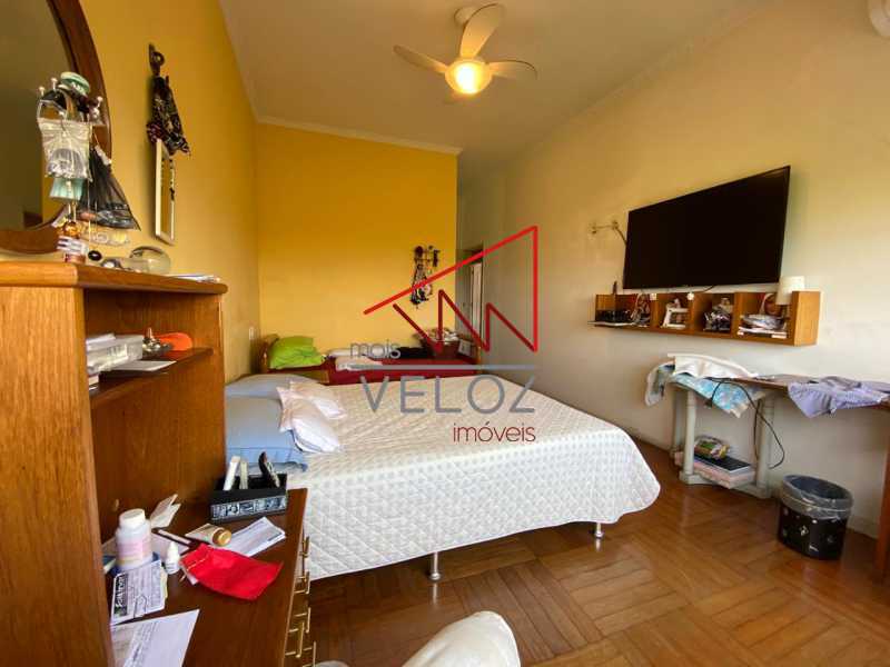 Apartamento à venda com 3 quartos, 170m² - Foto 18