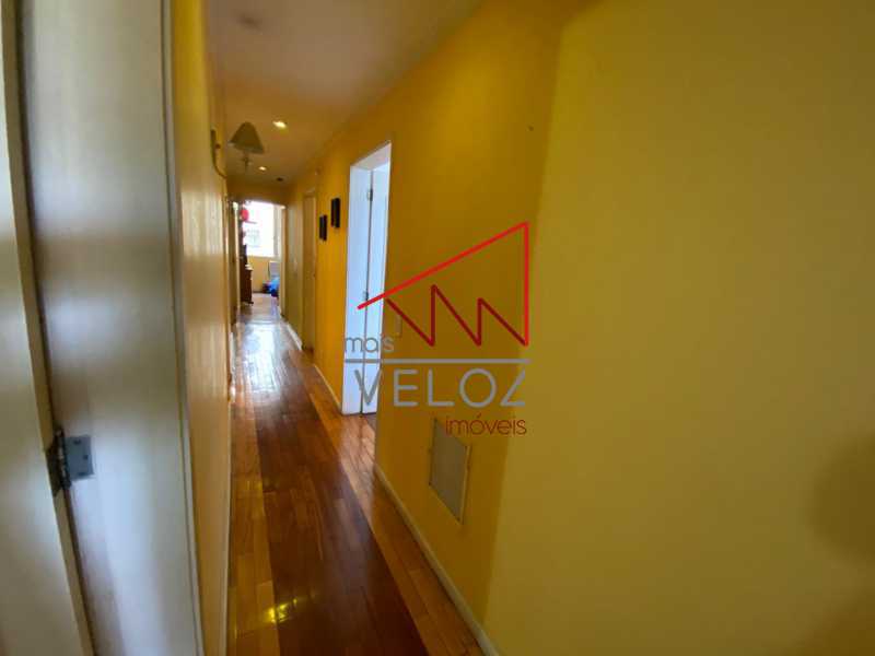 Apartamento à venda com 3 quartos, 170m² - Foto 25