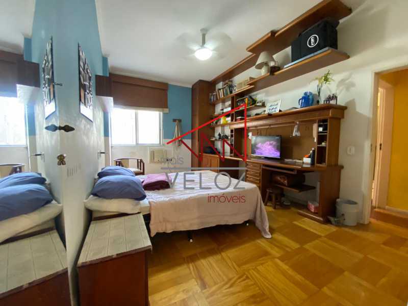 Apartamento à venda com 3 quartos, 170m² - Foto 24