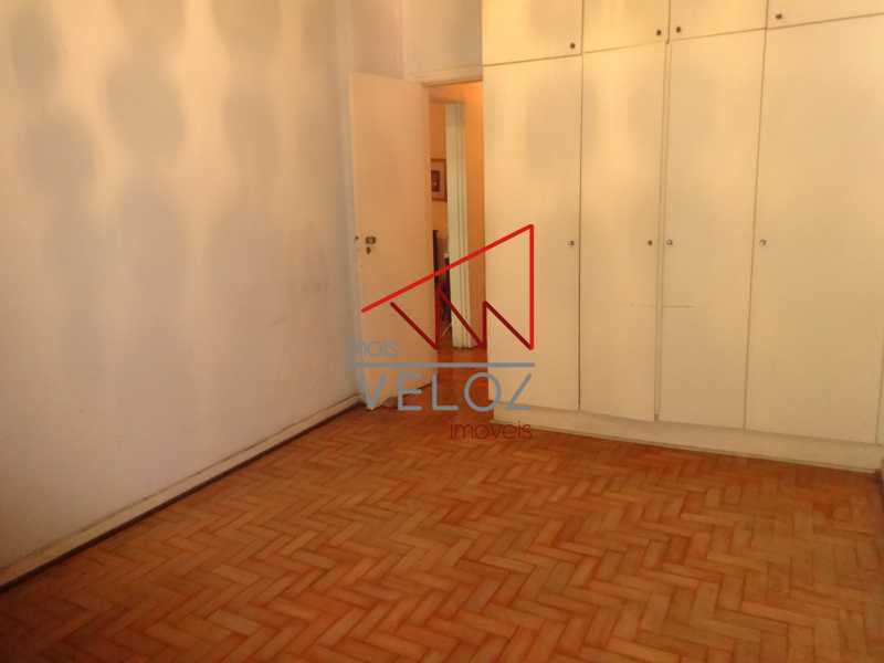 Apartamento à venda com 3 quartos, 109m² - Foto 1