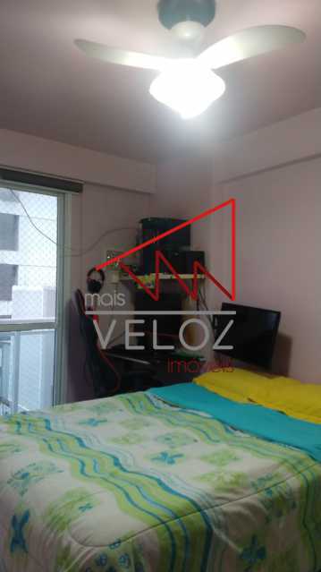 Apartamento à venda com 3 quartos, 100m² - Foto 11