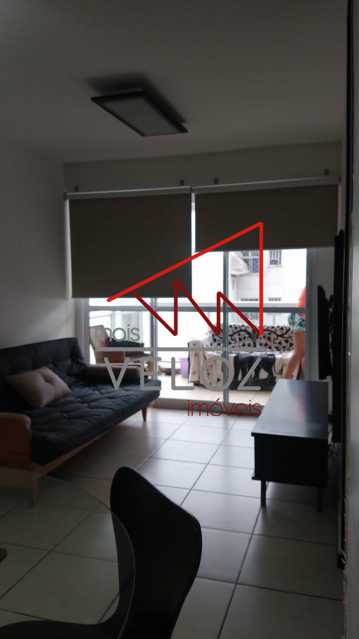 Apartamento à venda com 3 quartos, 100m² - Foto 1