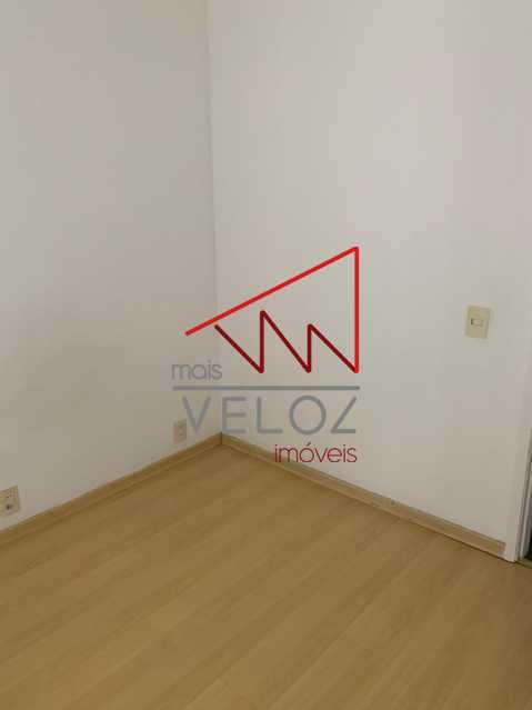 Apartamento à venda com 2 quartos, 71m² - Foto 15