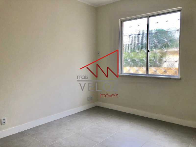 Apartamento à venda com 2 quartos, 77m² - Foto 7