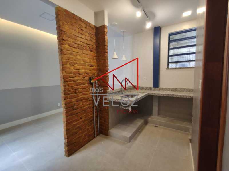 Apartamento à venda com 1 quarto, 50m² - Foto 11