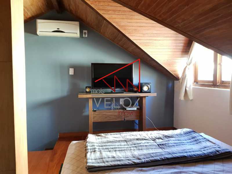 Casa à venda com 4 quartos, 129m² - Foto 14