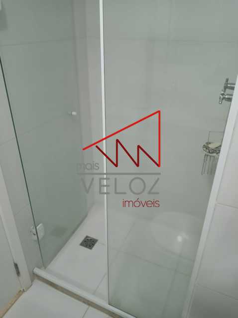 Apartamento à venda com 2 quartos, 70m² - Foto 14