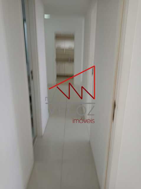 Apartamento à venda com 2 quartos, 70m² - Foto 11