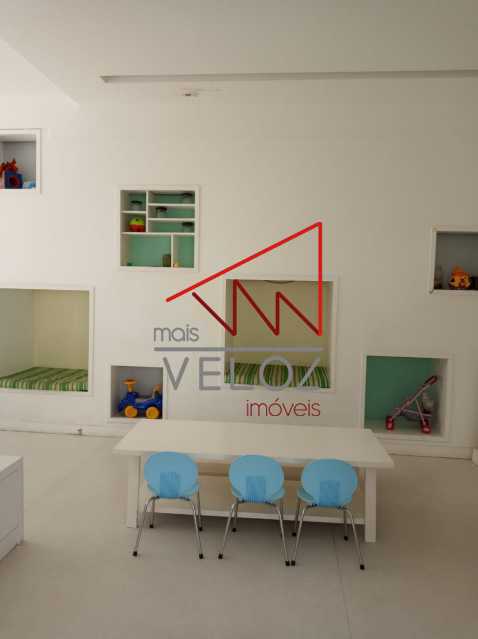 Apartamento à venda com 2 quartos, 70m² - Foto 24