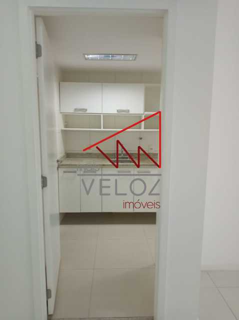 Apartamento à venda com 2 quartos, 70m² - Foto 16