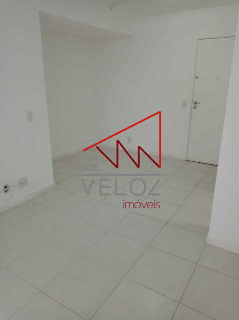 Apartamento à venda com 2 quartos, 70m² - Foto 6