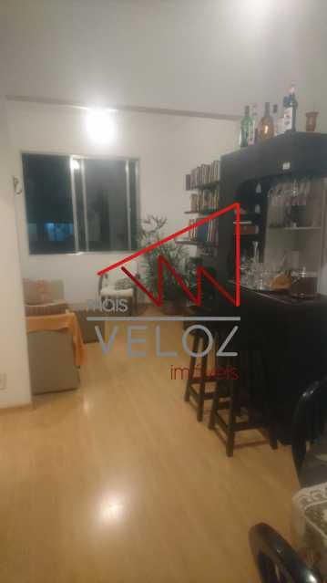 Apartamento à venda com 1 quarto, 40m² - Foto 1