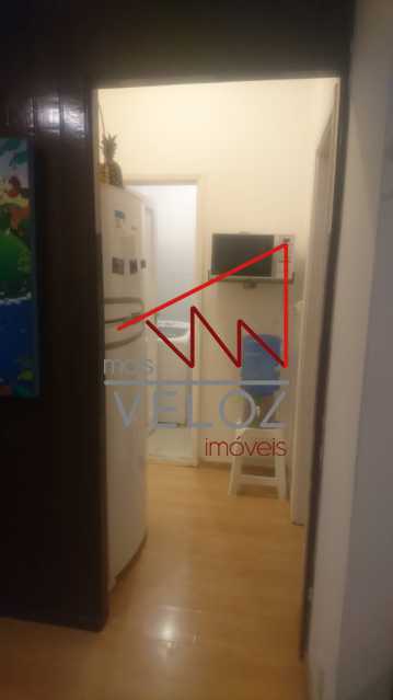 Apartamento à venda com 1 quarto, 40m² - Foto 18