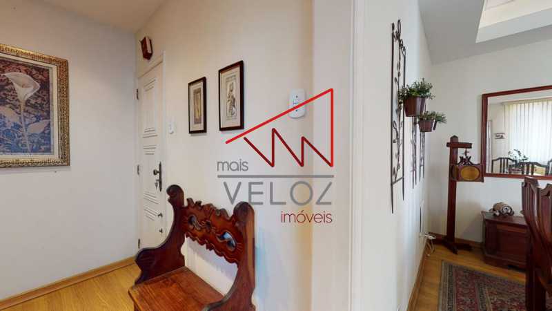 Apartamento à venda com 3 quartos, 115m² - Foto 2