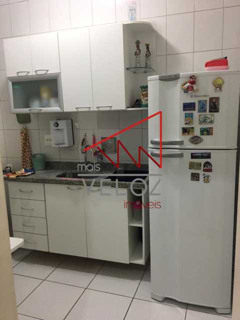 Apartamento à venda com 2 quartos, 80m² - Foto 20