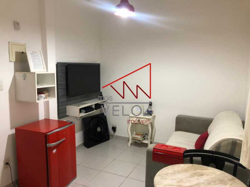 Apartamento à venda com 1 quarto, 33m² - Foto 1