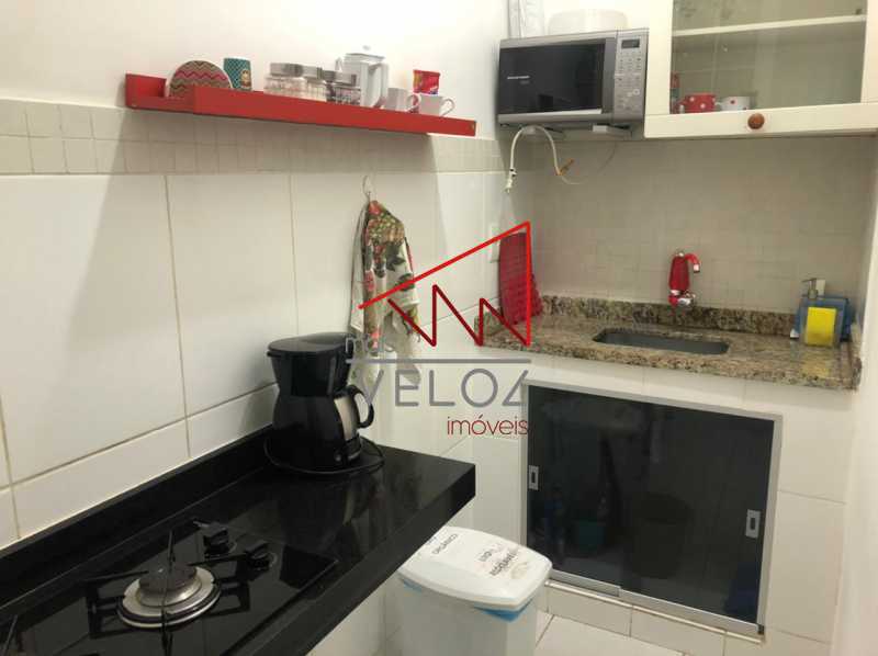 Apartamento à venda com 1 quarto, 33m² - Foto 12