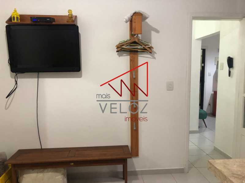 Apartamento à venda com 1 quarto, 33m² - Foto 8