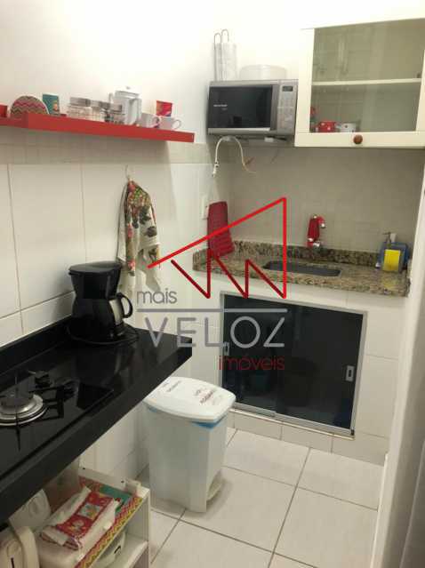 Apartamento à venda com 1 quarto, 33m² - Foto 13