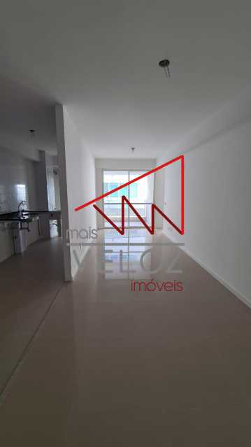 Apartamento à venda com 2 quartos, 84m² - Foto 1