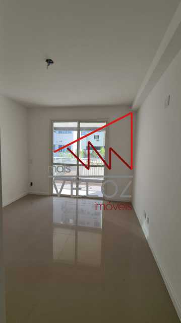 Apartamento à venda com 2 quartos, 84m² - Foto 4