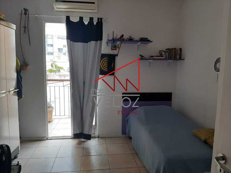 Casa à venda com 3 quartos, 250m² - Foto 23