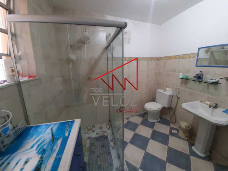 Casa à venda com 3 quartos, 250m² - Foto 20