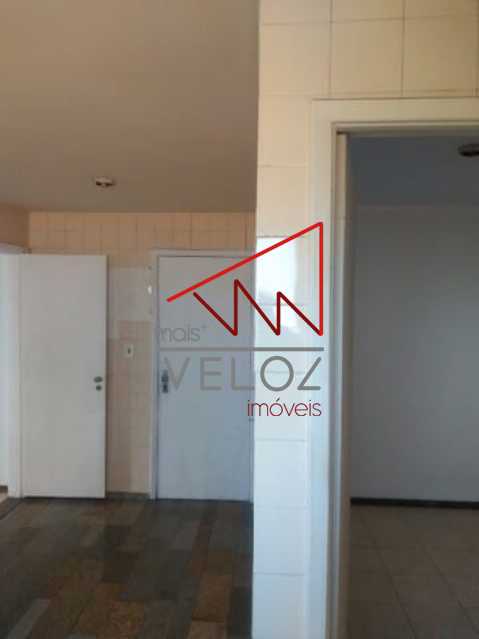 Apartamento à venda com 2 quartos, 96m² - Foto 9