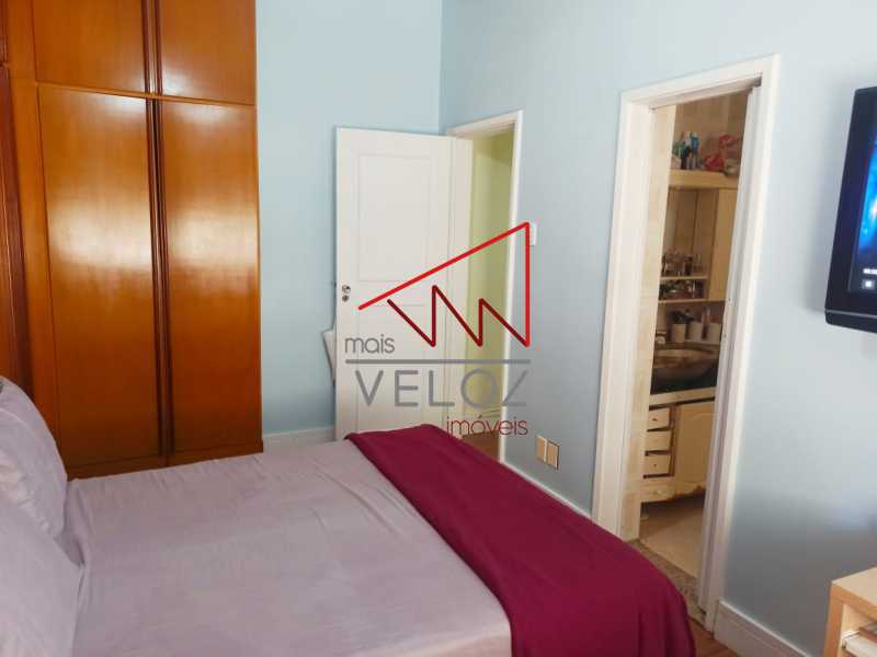 Apartamento à venda com 2 quartos, 91m² - Foto 9