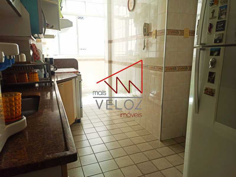 Apartamento à venda com 2 quartos, 91m² - Foto 24